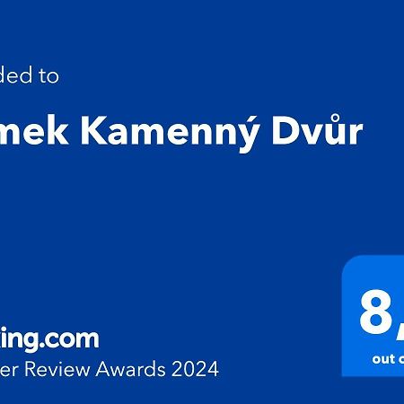 Zamek Kamenny Dvur Hotel Kynsperk nad Ohri Eksteriør billede