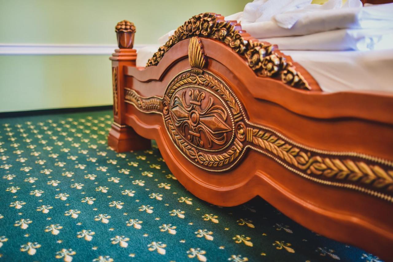Zamek Kamenny Dvur Hotel Kynsperk nad Ohri Eksteriør billede