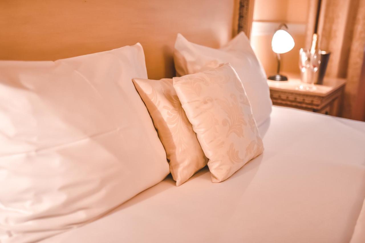 Zamek Kamenny Dvur Hotel Kynsperk nad Ohri Eksteriør billede