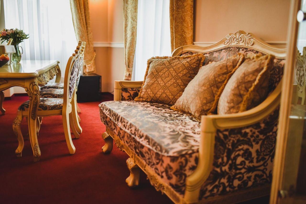 Zamek Kamenny Dvur Hotel Kynsperk nad Ohri Eksteriør billede